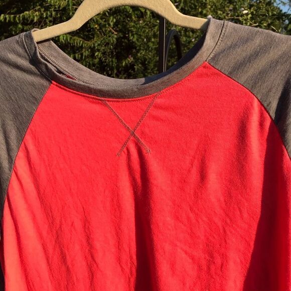 Women’s Baseball Top - Picture 4 of 9